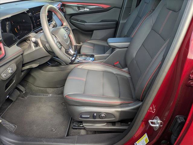 New 2025 Chevrolet TrailBlazer RS w/ Convenience Package AWD/4WD image 4