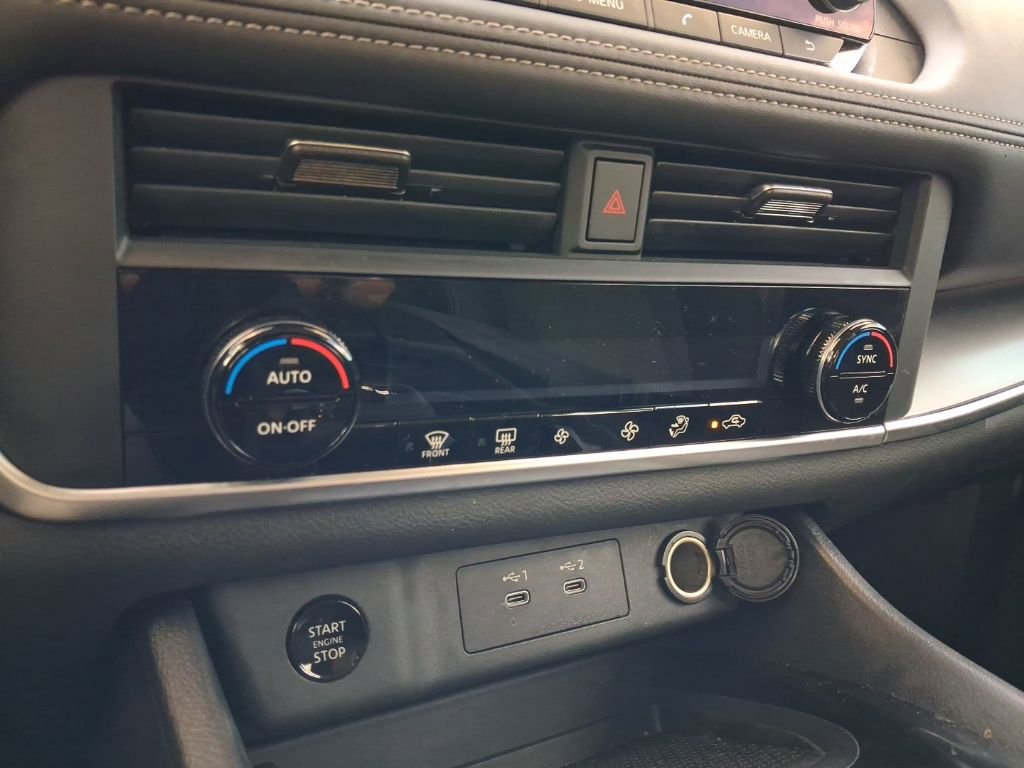 Used 2026 Nissan Rogue SV image 26