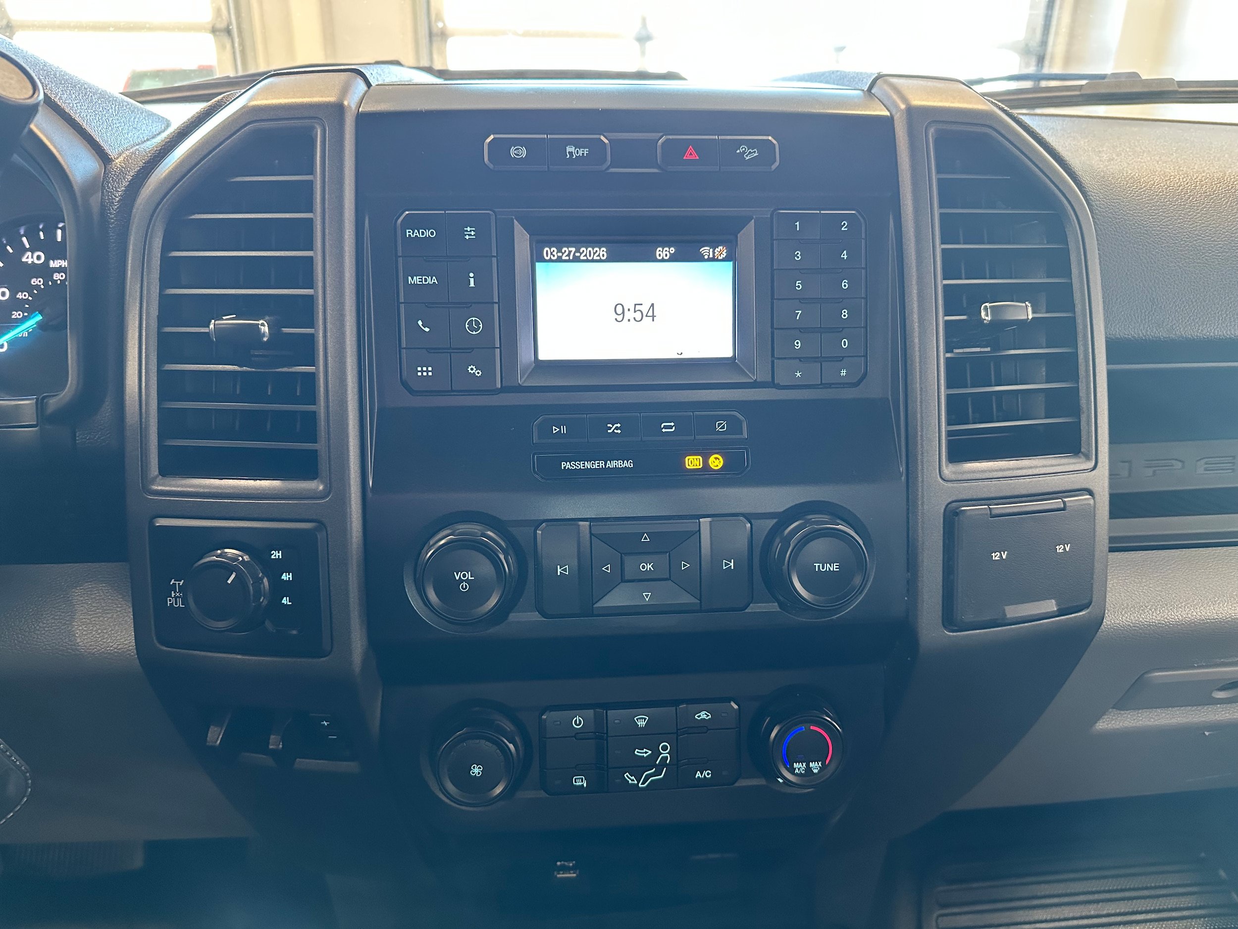 Used 2022 Ford F250 XL w/ Power Equipment Group AWD/4WD image 14