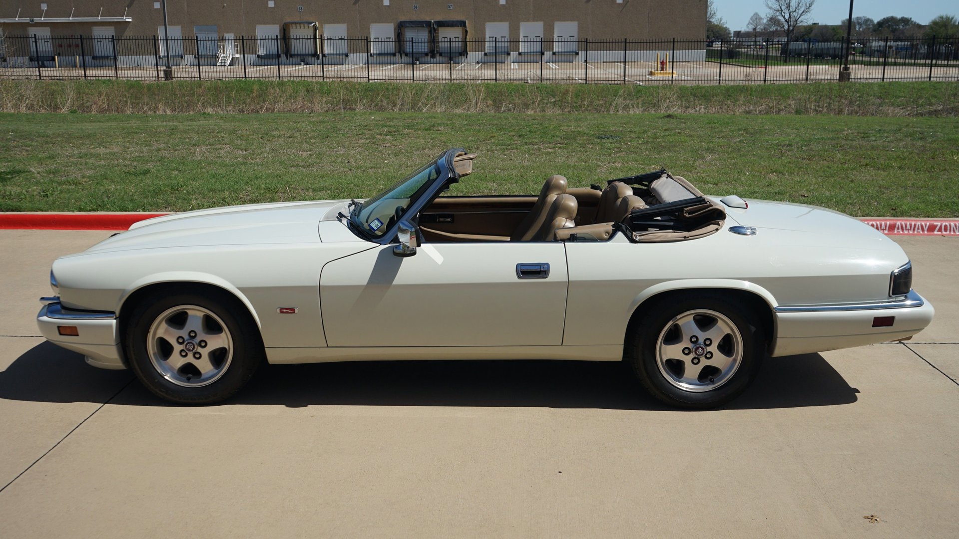 Used 1995 Jaguar XJS 4.0 Convertible image 5