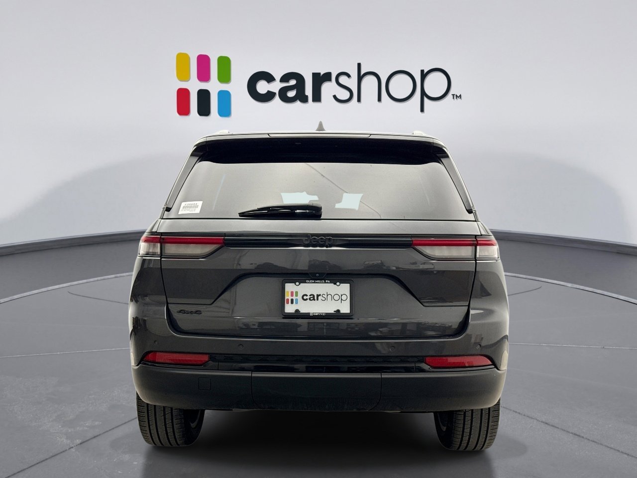 Used 2023 Jeep Grand Cherokee Altitude image 4