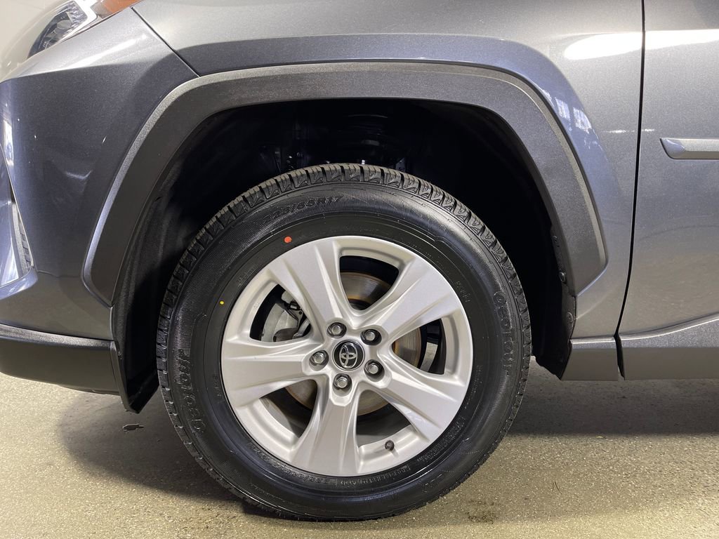 Certified 2021 Toyota RAV4 XLE FWD image 11
