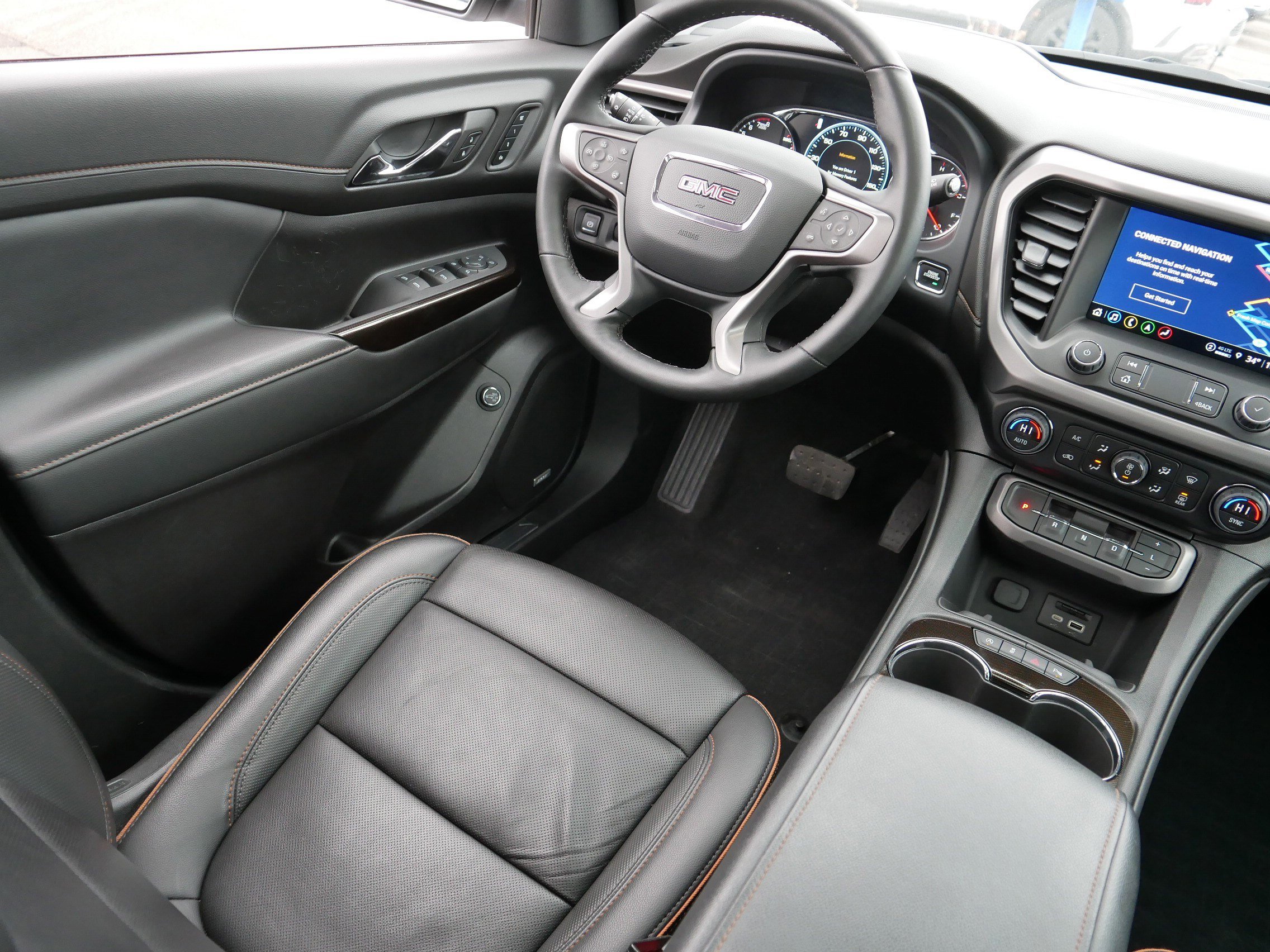 Certified 2023 GMC Acadia AT4 w/ Technology Package image 9