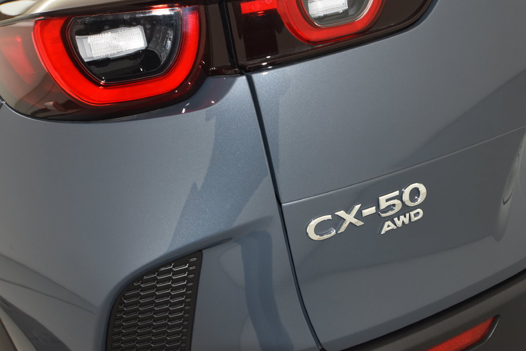 New 2026 MAZDA CX-50 2.5 Hybrid w/ Weather Package AWD/4WD image 38