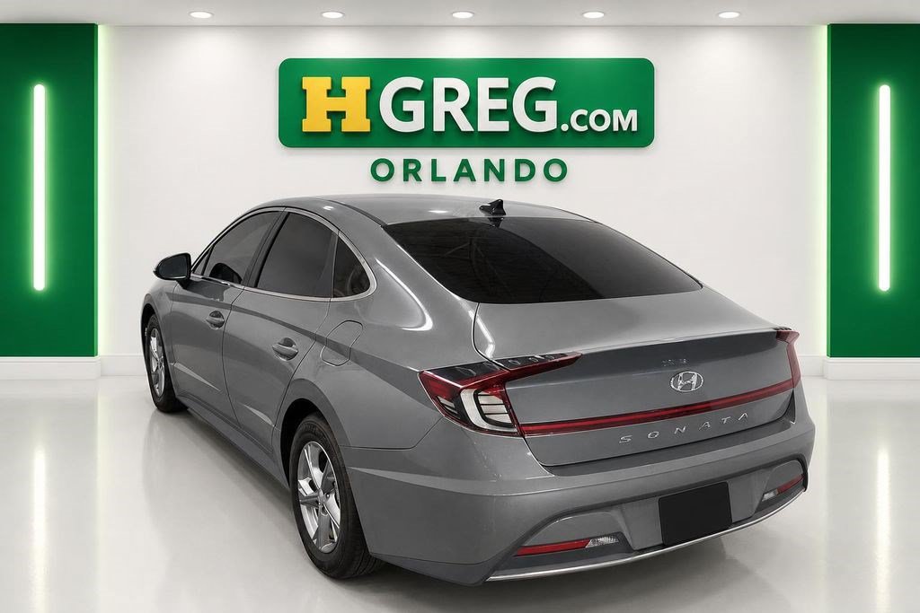 Used 2023 Hyundai Sonata SE FWD image 2