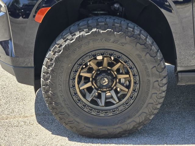 Used 2022 Chevrolet Tahoe Premier AWD/4WD image 10