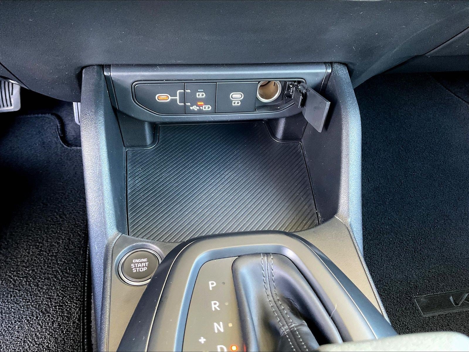 Used 2025 Kia K4 FWD image 15