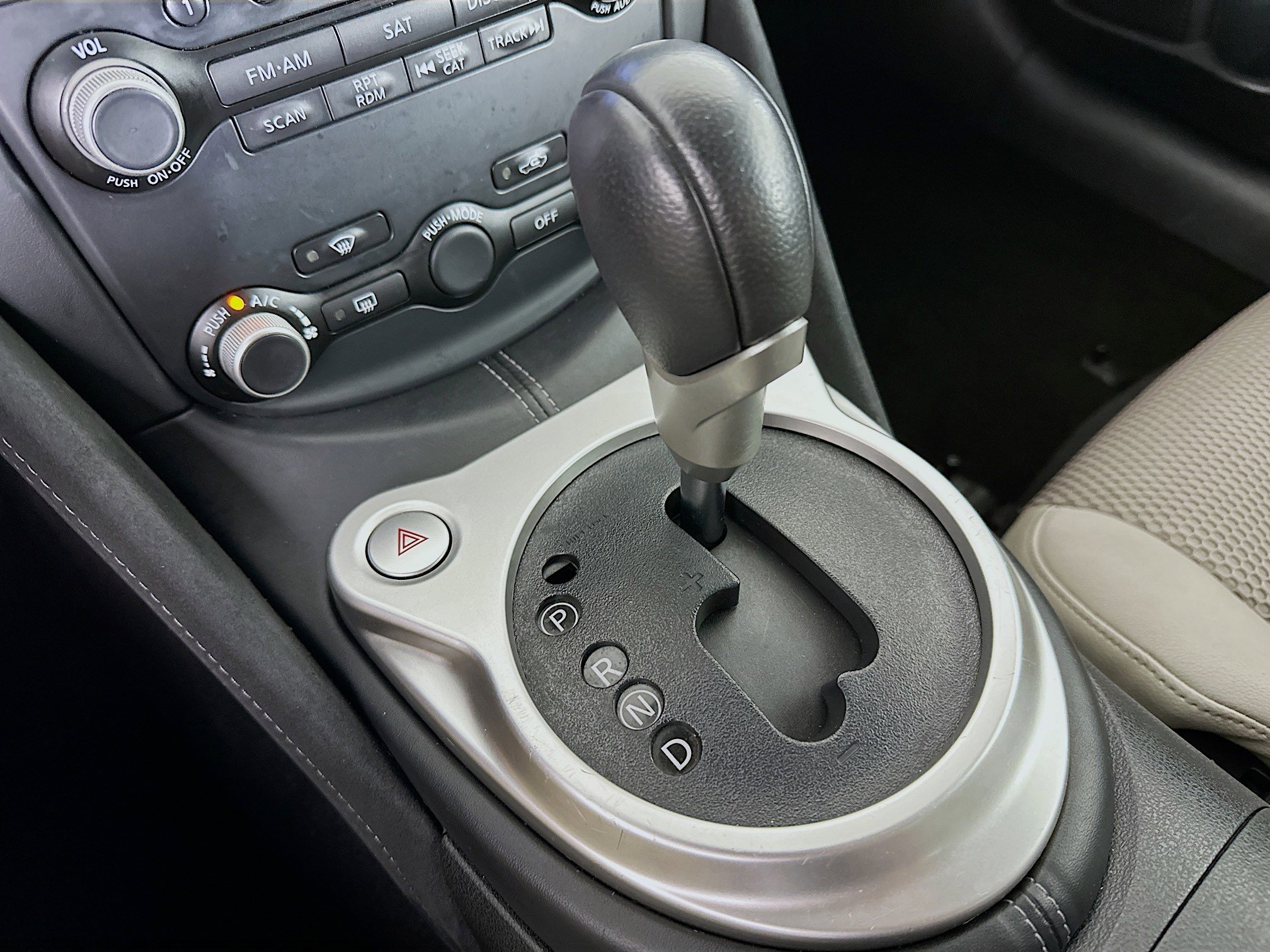 Used 2018 Nissan 370Z Touring Sport image 25