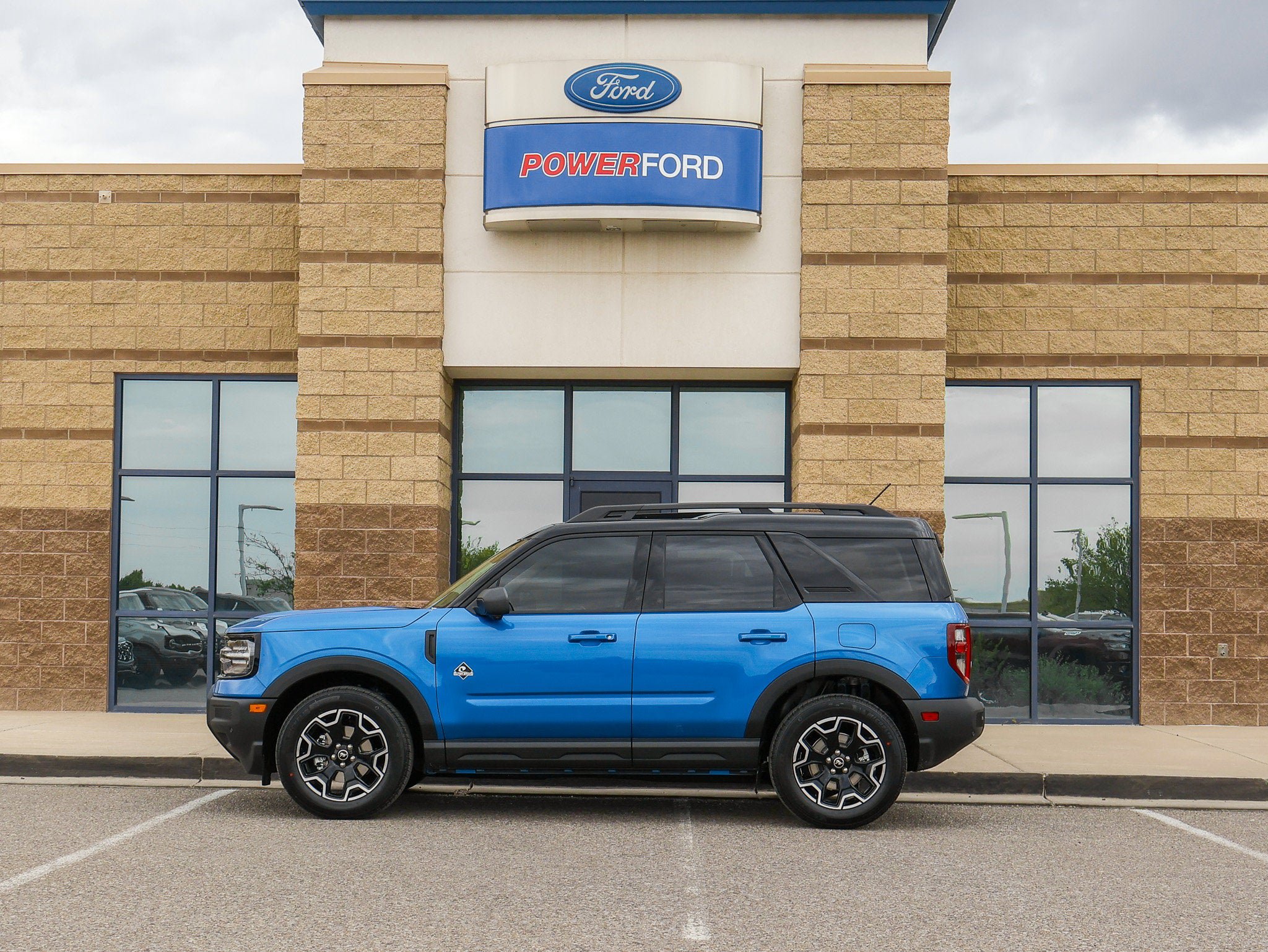 New 2026 Ford Bronco Sport Outer Banks w/ Outer Banks Tech Package+ AWD/4WD image 9