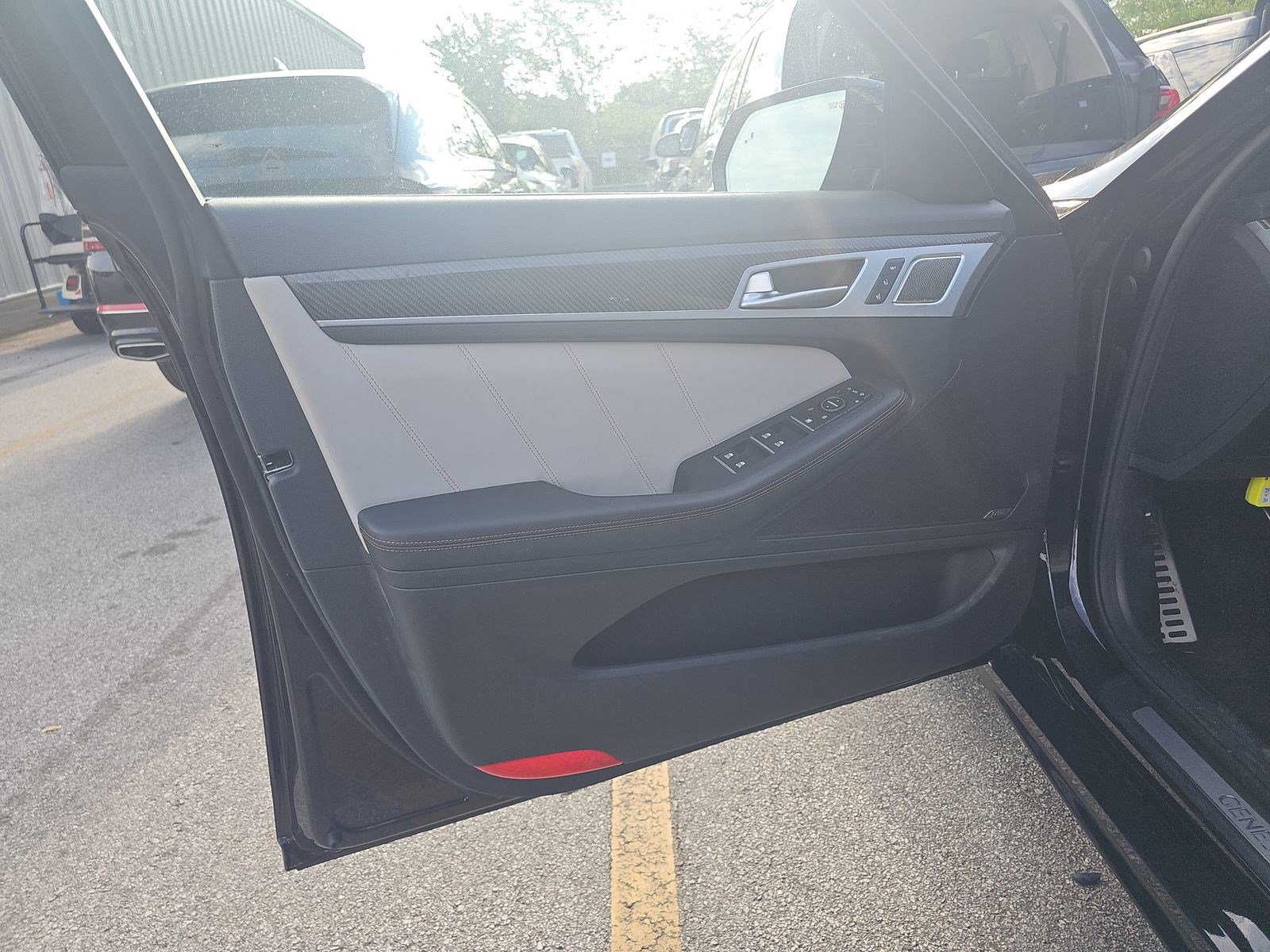 Used 2019 Genesis G80 3.3T Sport RWD image 15