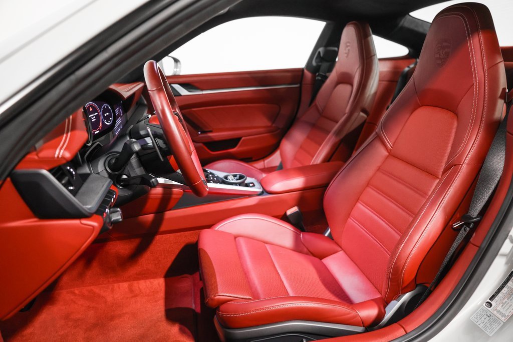 Used 2022 Porsche 911 Turbo image 26