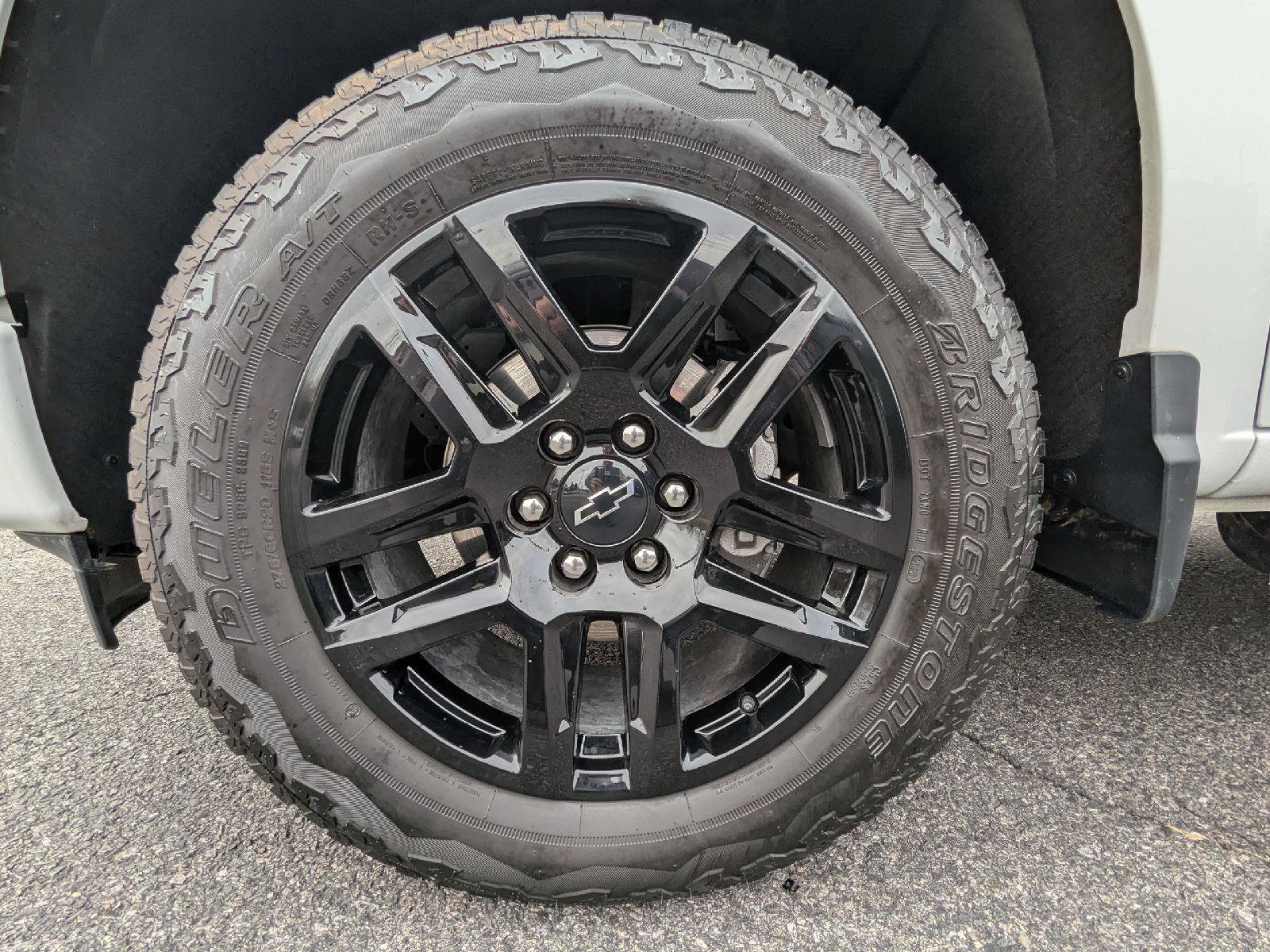 Certified 2024 Chevrolet Silverado 1500 Custom w/ Turbomax Blackout Package image 10