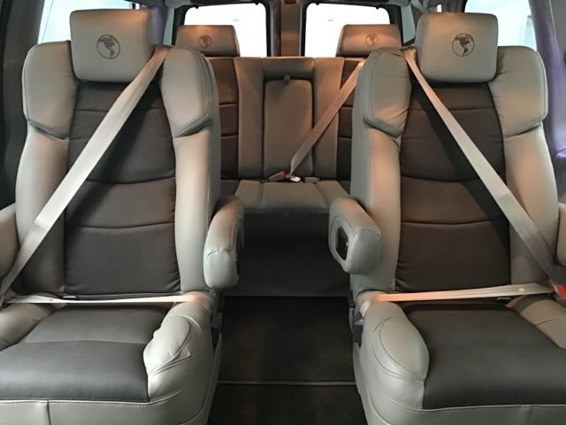 Used 2023 Chevrolet Express 2500 RWD image 47