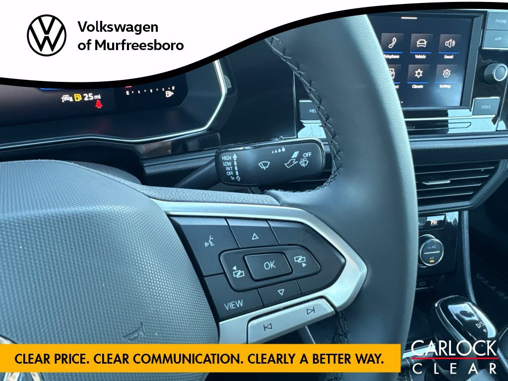 Certified 2022 Volkswagen Jetta SE FWD image 17
