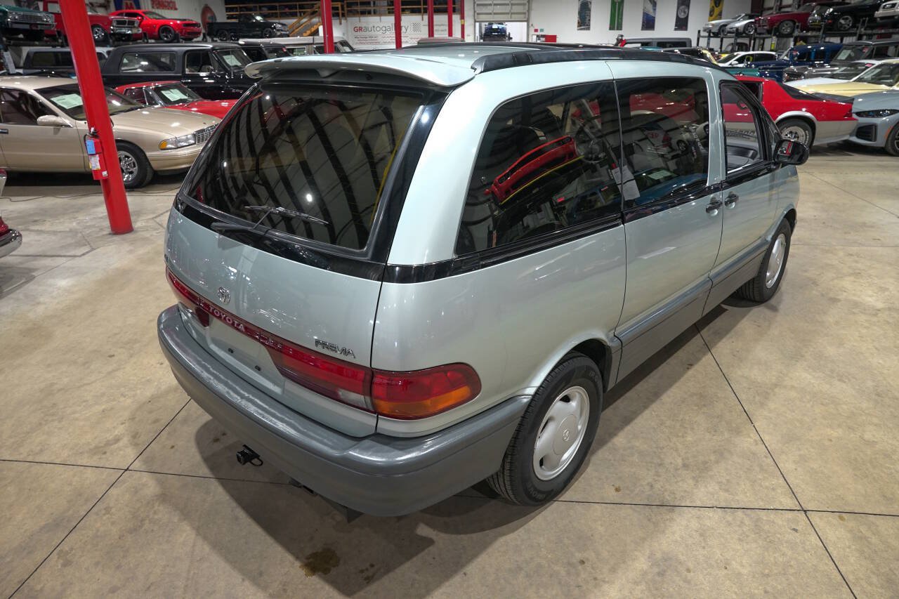Used 1992 Toyota Previa LE RWD image 17