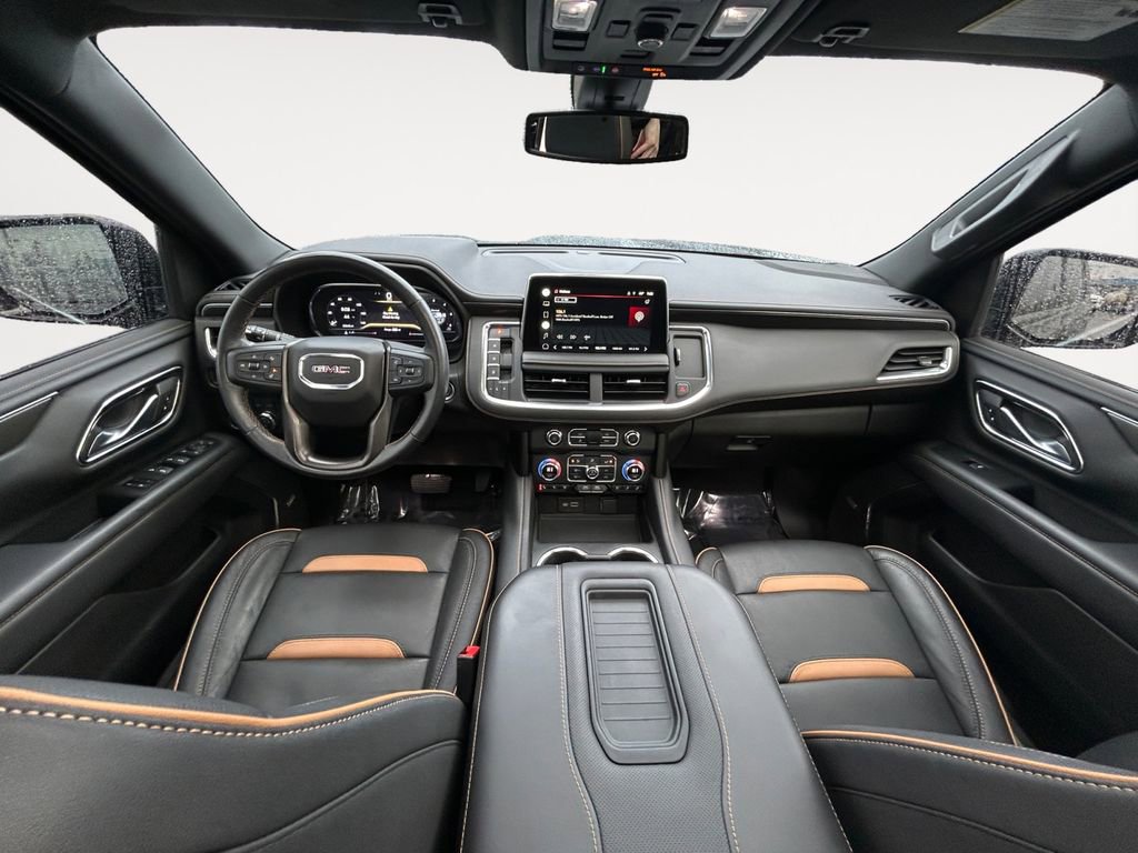Used 2022 GMC Yukon AT4 w/ Technology Package image 13