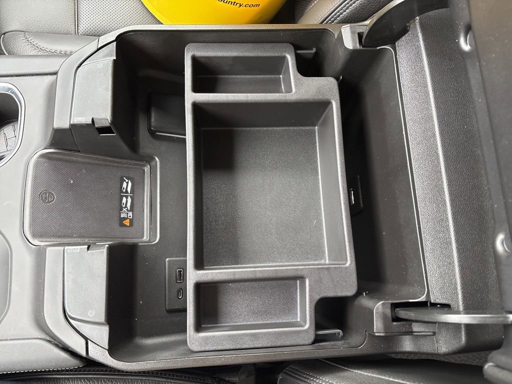 Used 2022 GMC Sierra 1500 Denali w/ Denali Reserve Package image 41