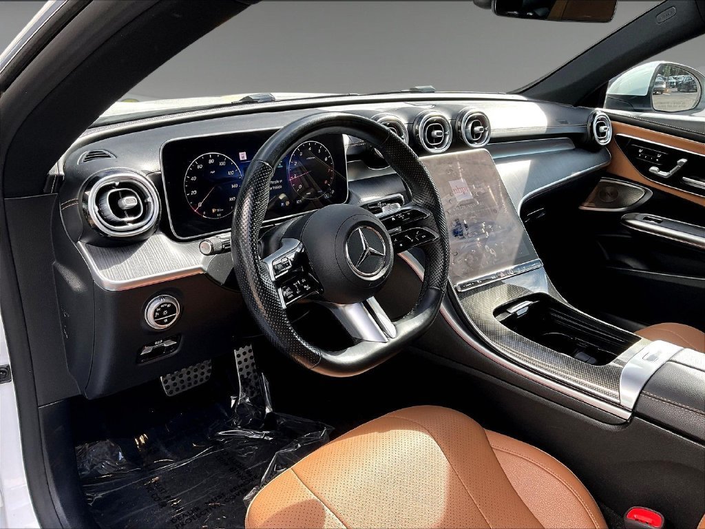 Used 2025 Mercedes-Benz CLE 300 4MATIC Coupe image 12