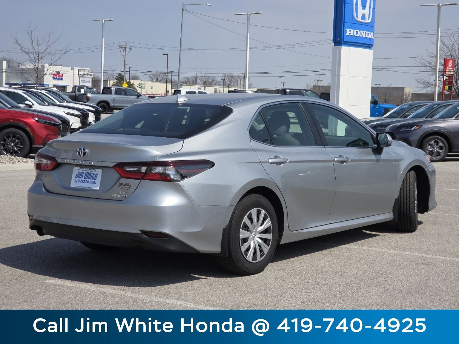 Used 2024 Toyota Camry LE FWD image 18