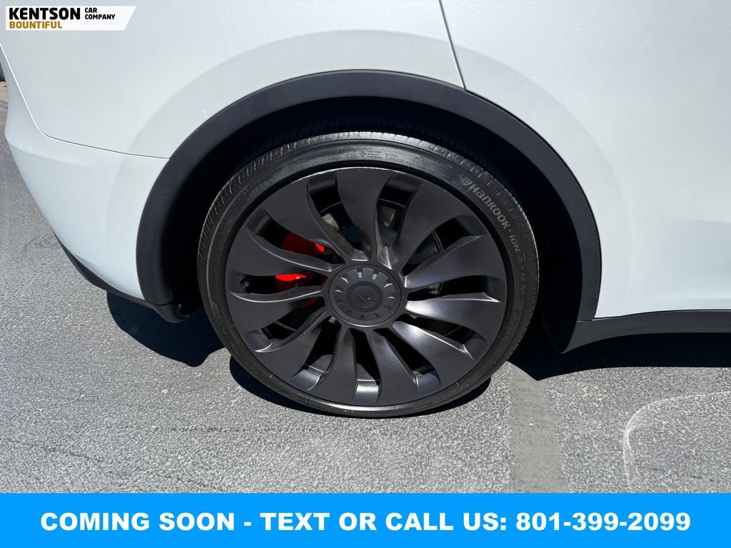 Used 2024 Tesla Model Y Performance AWD/4WD image 13