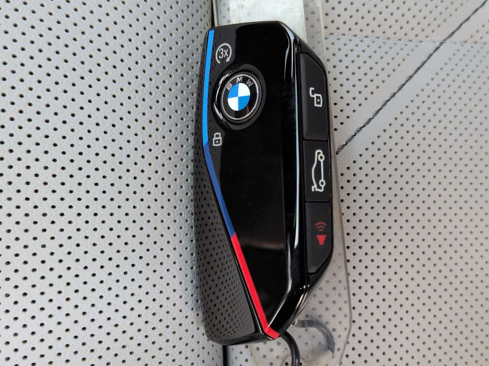 Used 2026 BMW XM Label Red AWD/4WD image 35