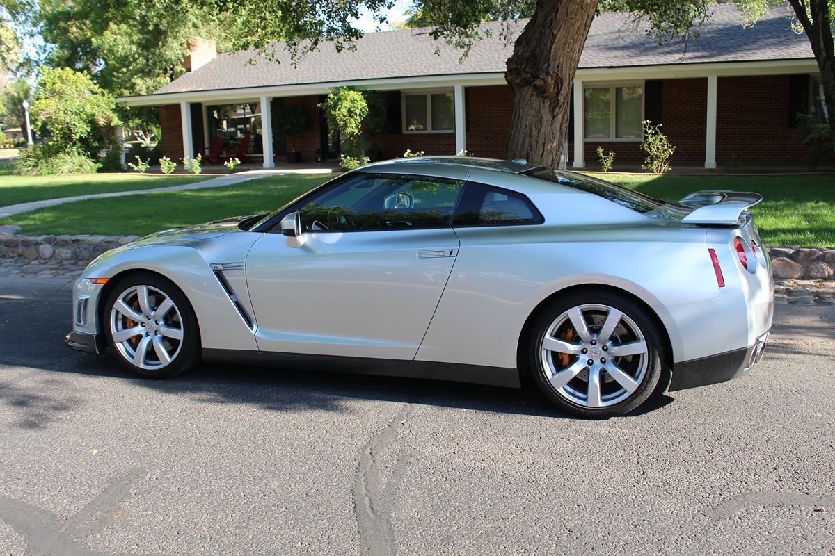 Used 2009 Nissan GT-R Premium AWD/4WD image 40