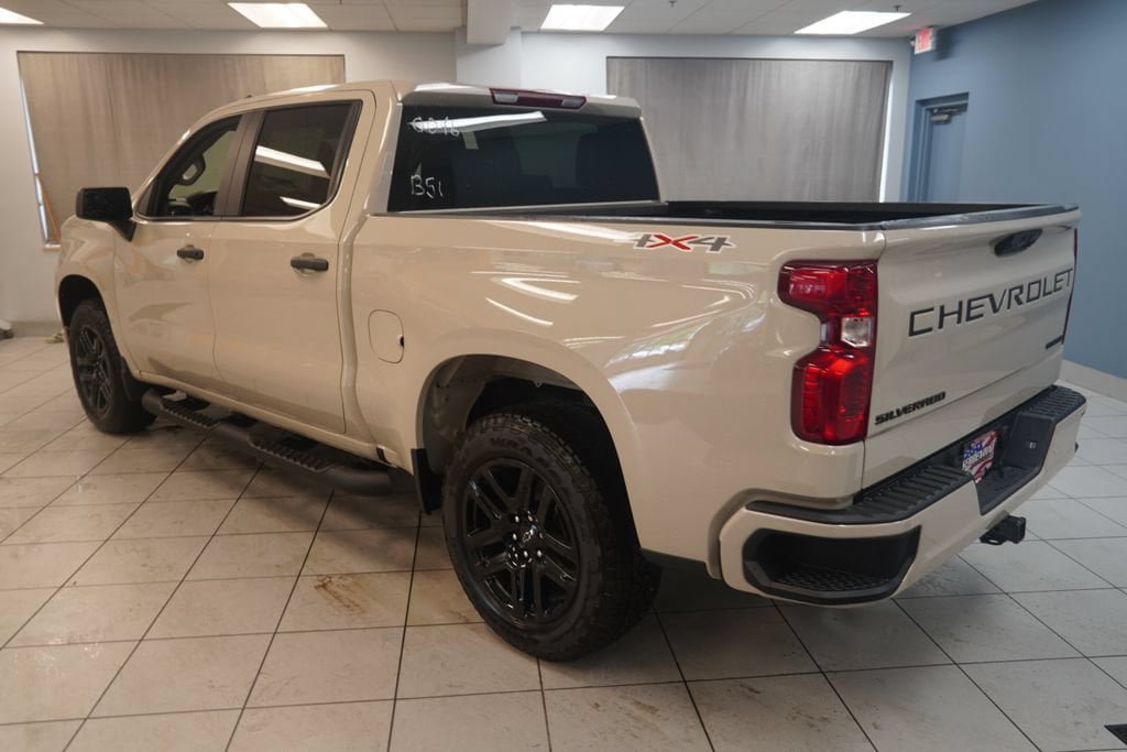 New 2026 Chevrolet Silverado 1500 Custom w/ Turbomax Blackout Package AWD/4WD image 8