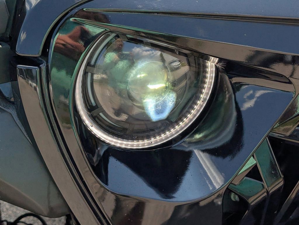 Used 2020 Jeep Wrangler Unlimited Rubicon w/ Cold Weather Group image 9