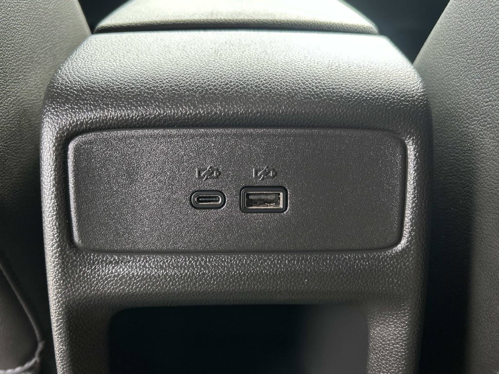 Used 2024 Chevrolet Trax LT w/ Driver Confidence Package FWD image 18