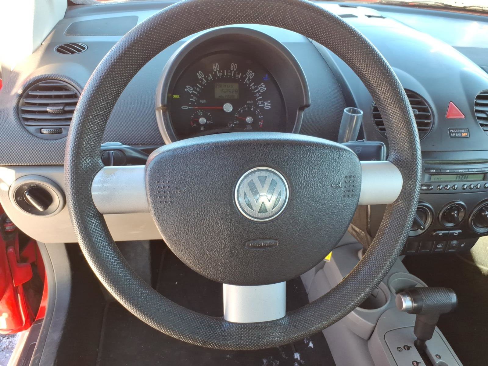 Used 2004 Volkswagen Beetle GLS image 20