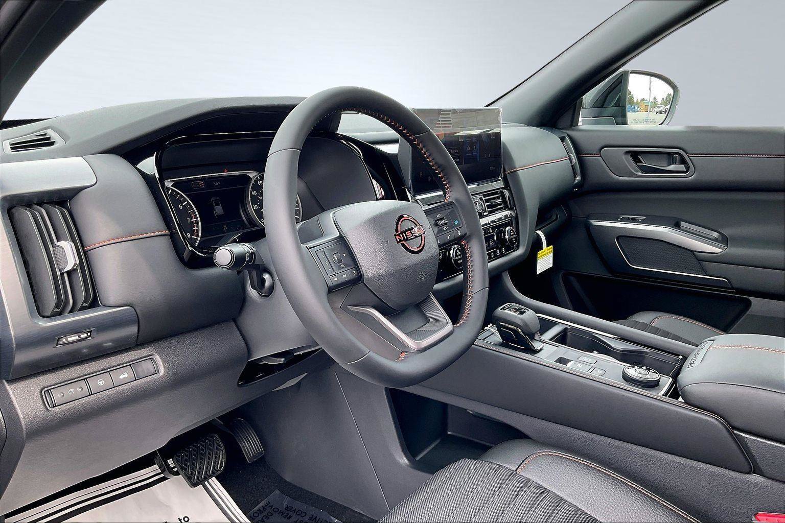 New 2026 Nissan Pathfinder Rock Creek w/ Rock Creek Premium Package AWD/4WD image 7