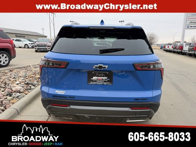 Used 2025 Chevrolet Equinox ACTIV w/ Safety and Technology Package image 7