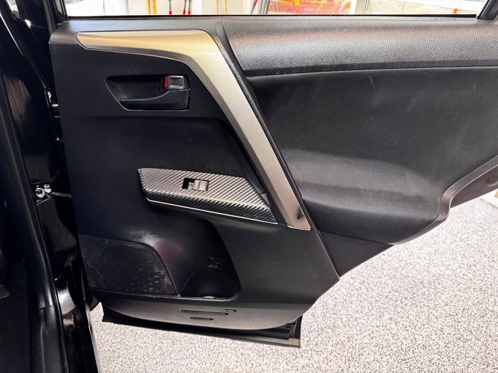 Used 2014 Toyota RAV4 LE AWD/4WD image 51