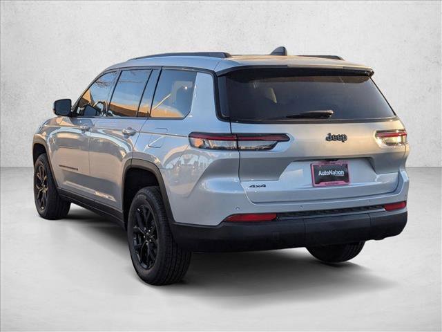 New 2025 Jeep Grand Cherokee L Laredo image 9