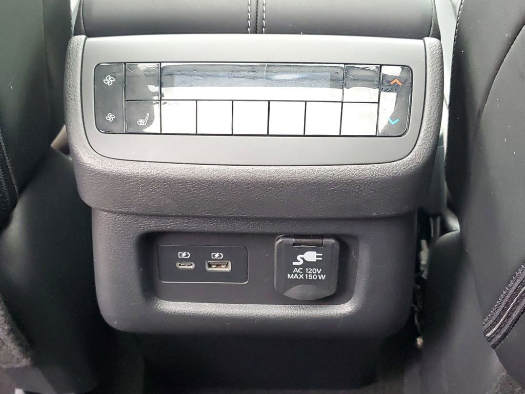 Used 2023 Nissan Pathfinder Platinum w/ Cargo Package image 15