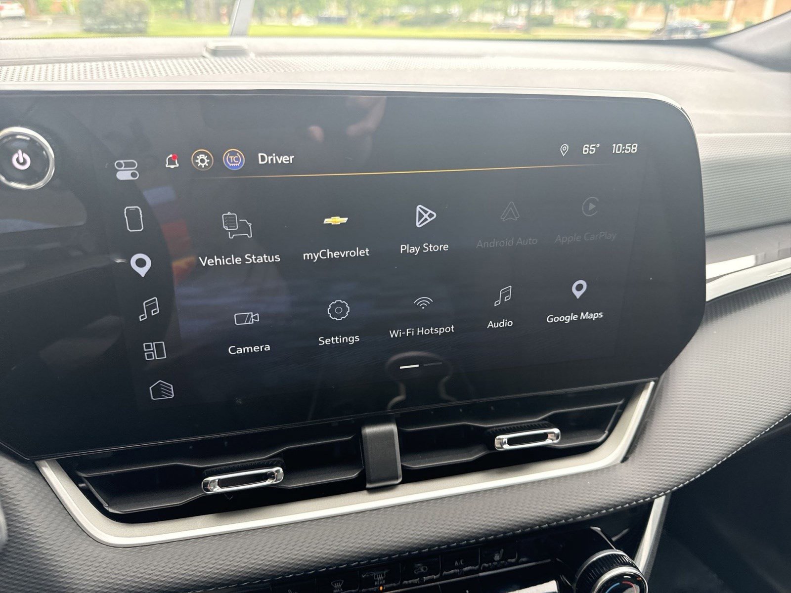 Used 2026 Chevrolet Equinox LT w/ Safety and Technology Package AWD/4WD image 18