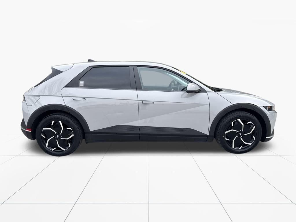 Used 2023 Hyundai Ioniq 5 SEL image 10