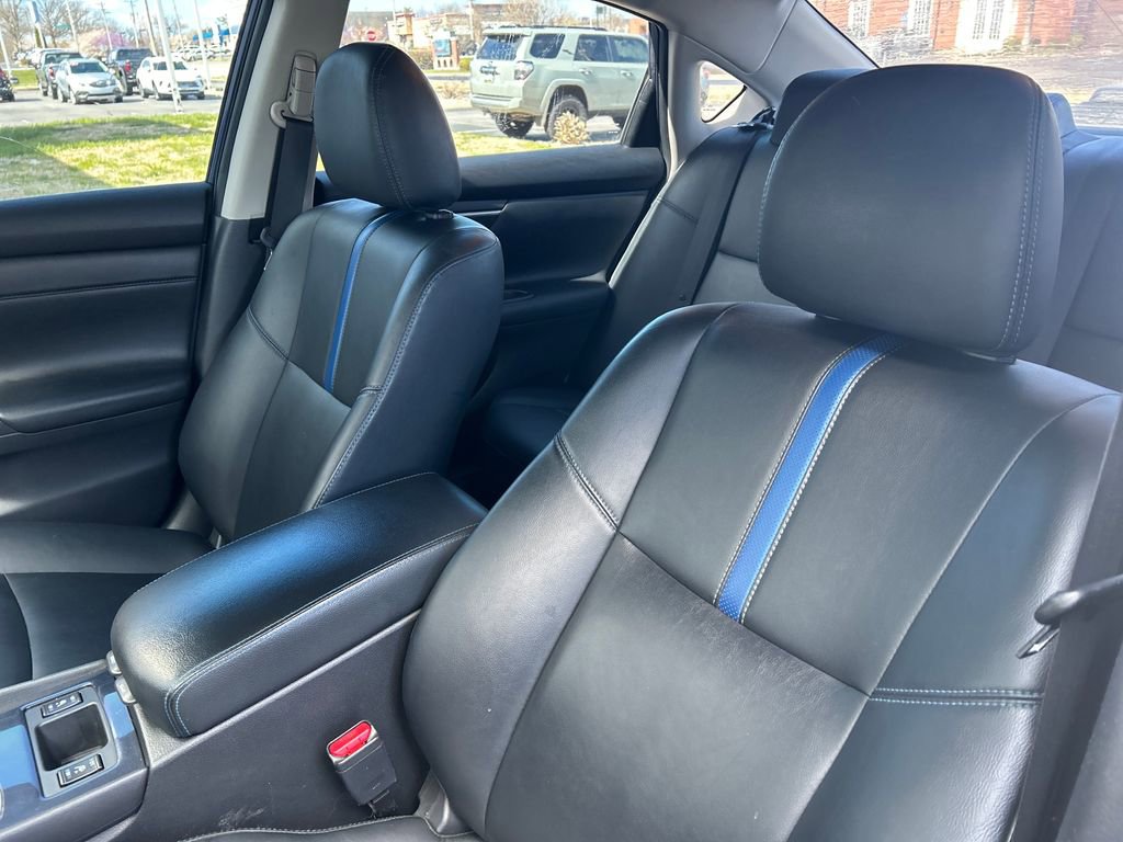 Used 2018 Nissan Altima 2.5 SR w/ SR Special Edition image 13