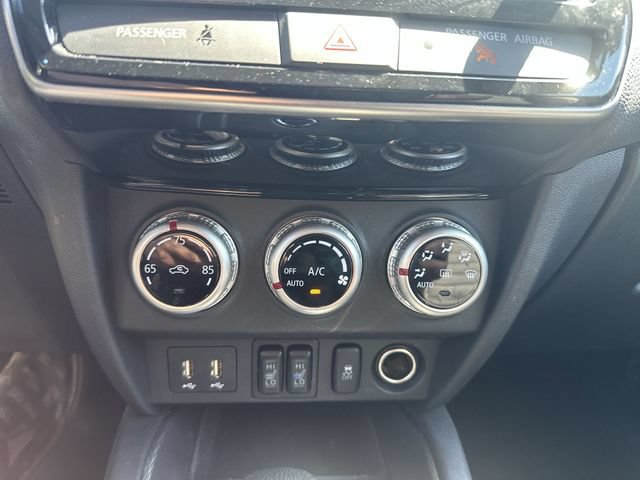 Used 2025 Mitsubishi Outlander Sport SE AWD/4WD image 18