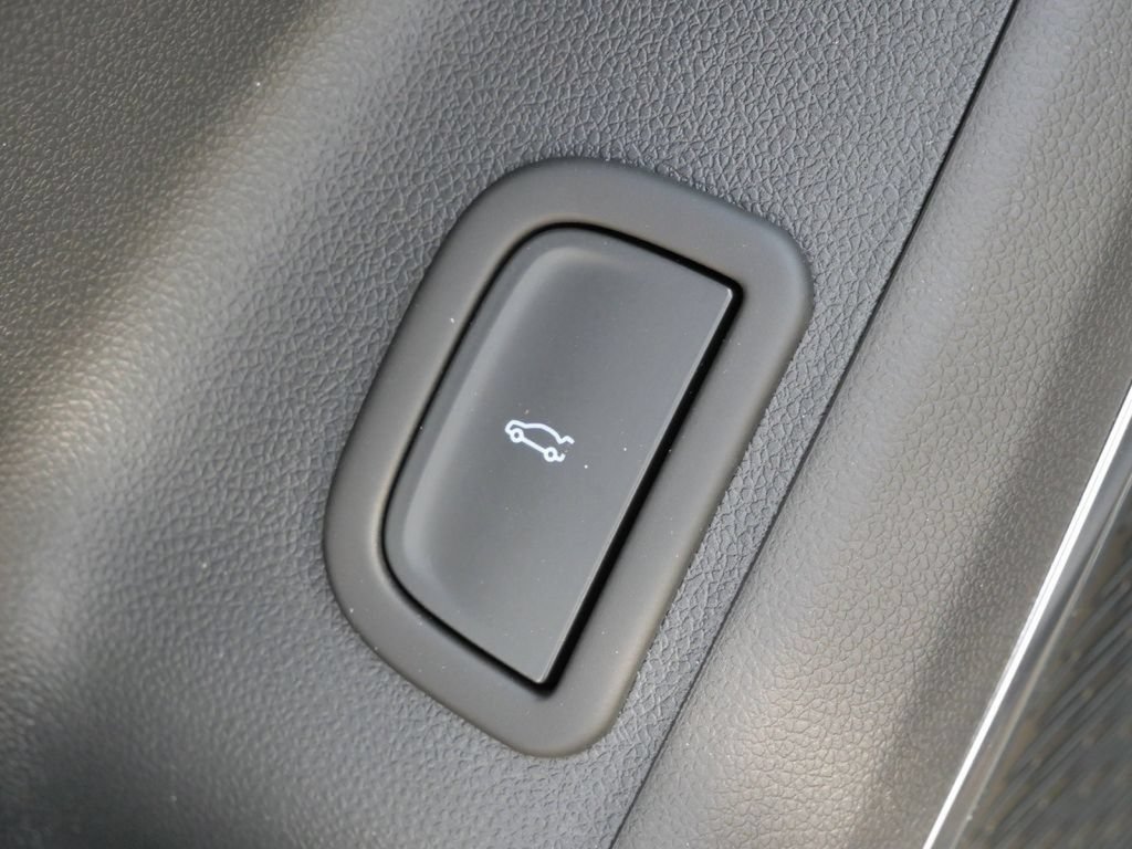 New 2026 GMC Acadia Elevation w/ Elevation Premium Package AWD/4WD image 42