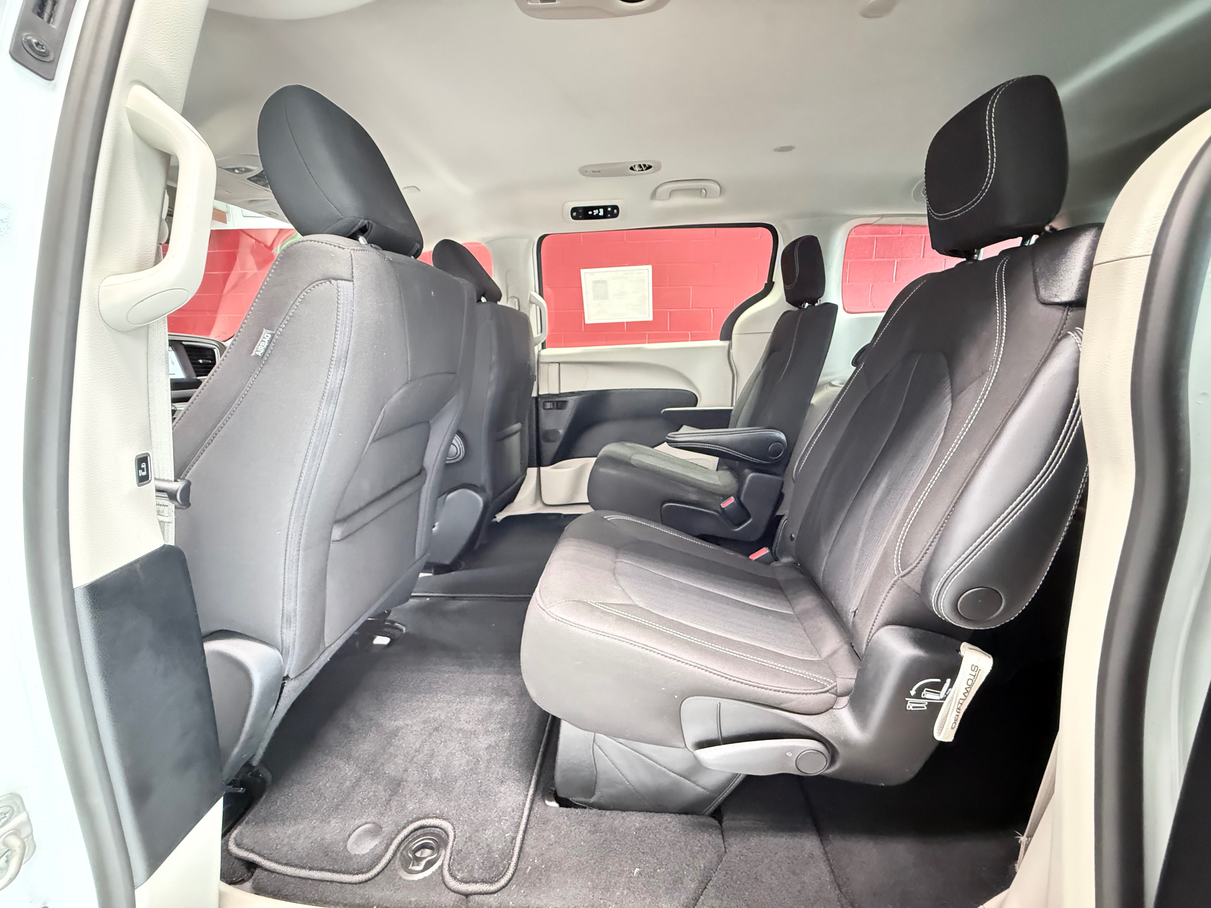 Certified 2023 Chrysler Voyager LX FWD image 35