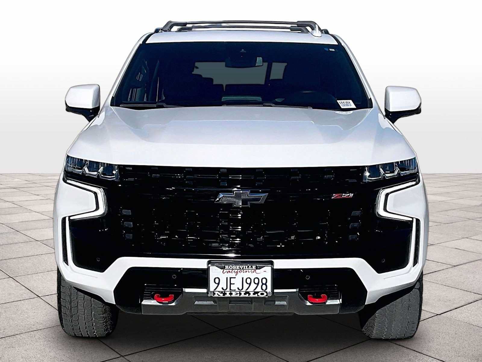 Used 2023 Chevrolet Tahoe Z71 w/ Z71 Off-Road Package AWD/4WD image 8