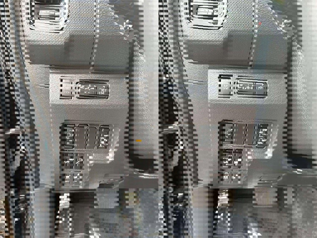 Certified 2022 Nissan Frontier PRO-4X w/ Pro-4X Premium Package image 22