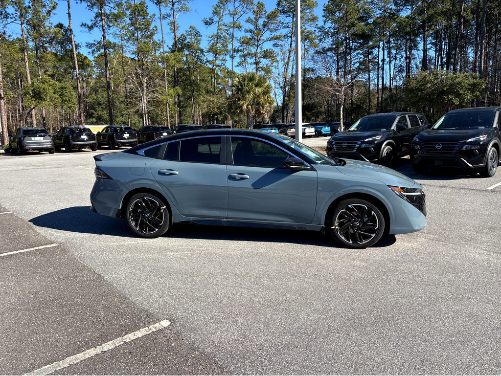 New 2026 Nissan Sentra SR w/ SR Premium Package image 32