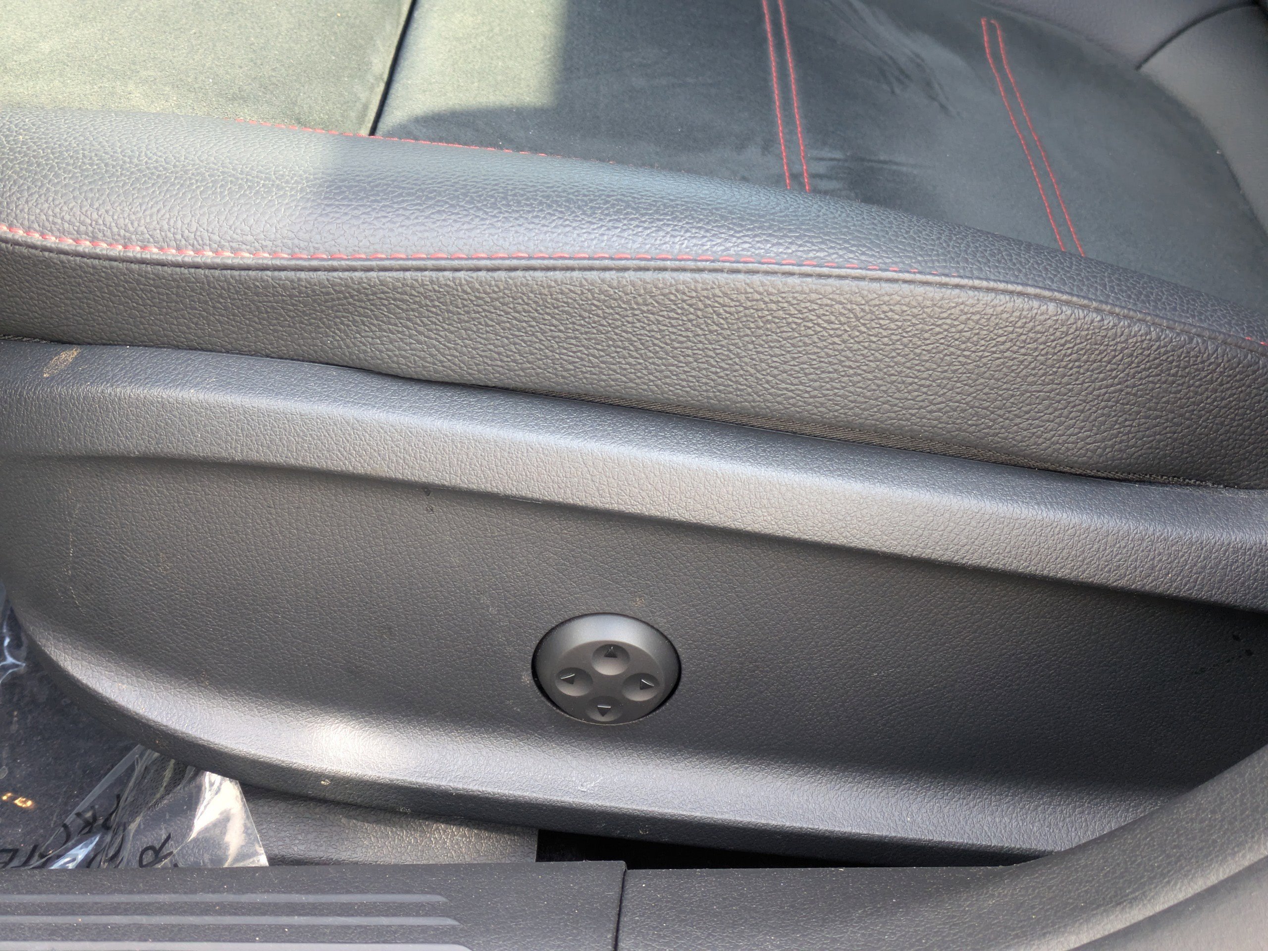 Certified 2023 Mercedes-Benz CLA 35 AMG 4MATIC image 23