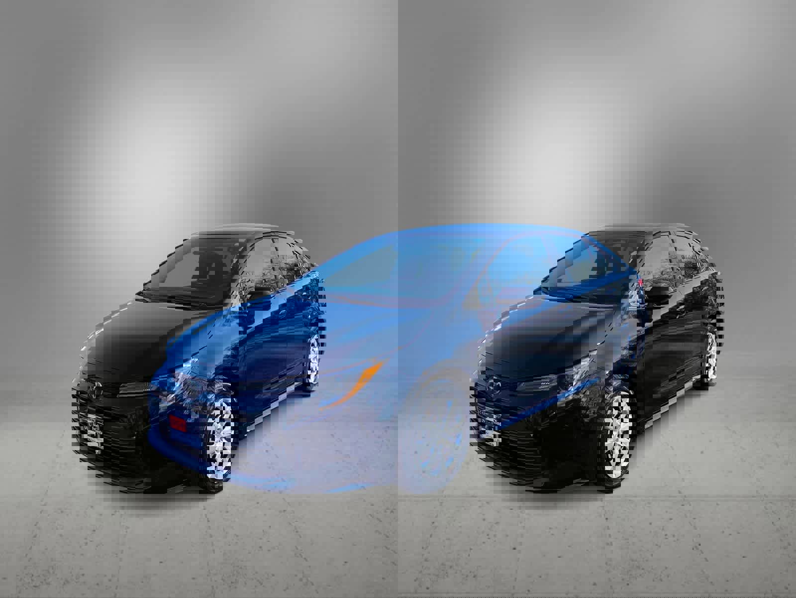 Used 2025 Toyota Corolla LE image 6