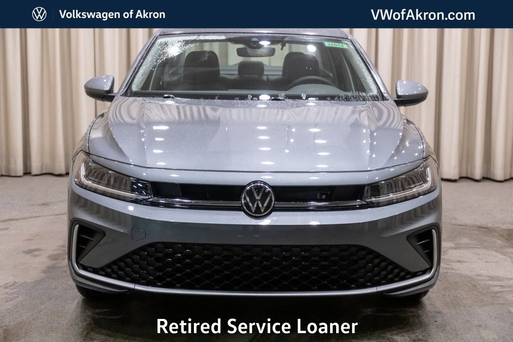 New 2026 Volkswagen Jetta SE FWD image 3