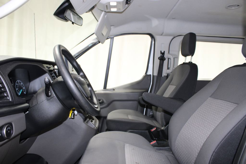 Used 2024 Ford Transit 350 XLT image 16