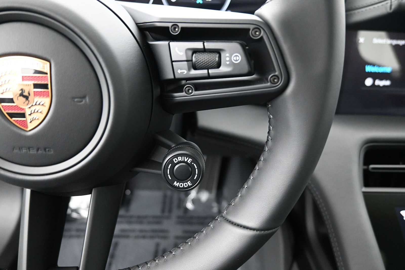 New 2026 Porsche Taycan GTS AWD/4WD image 9