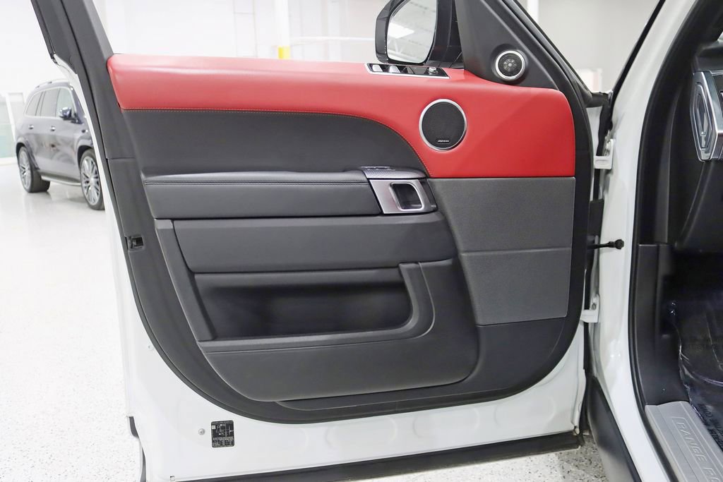 Used 2020 Land Rover Range Rover Sport HSE Dynamic image 35